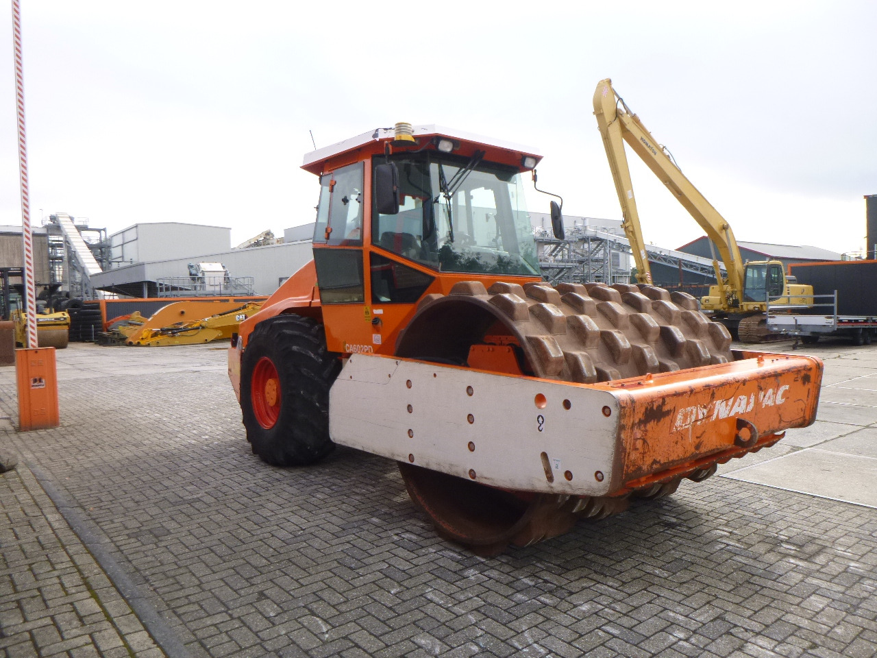 DYNAPAC CA602PD - Kompaktör: fotoğraf 4 DYNAPAC CA602PD - Kompaktör: fotoğraf 4