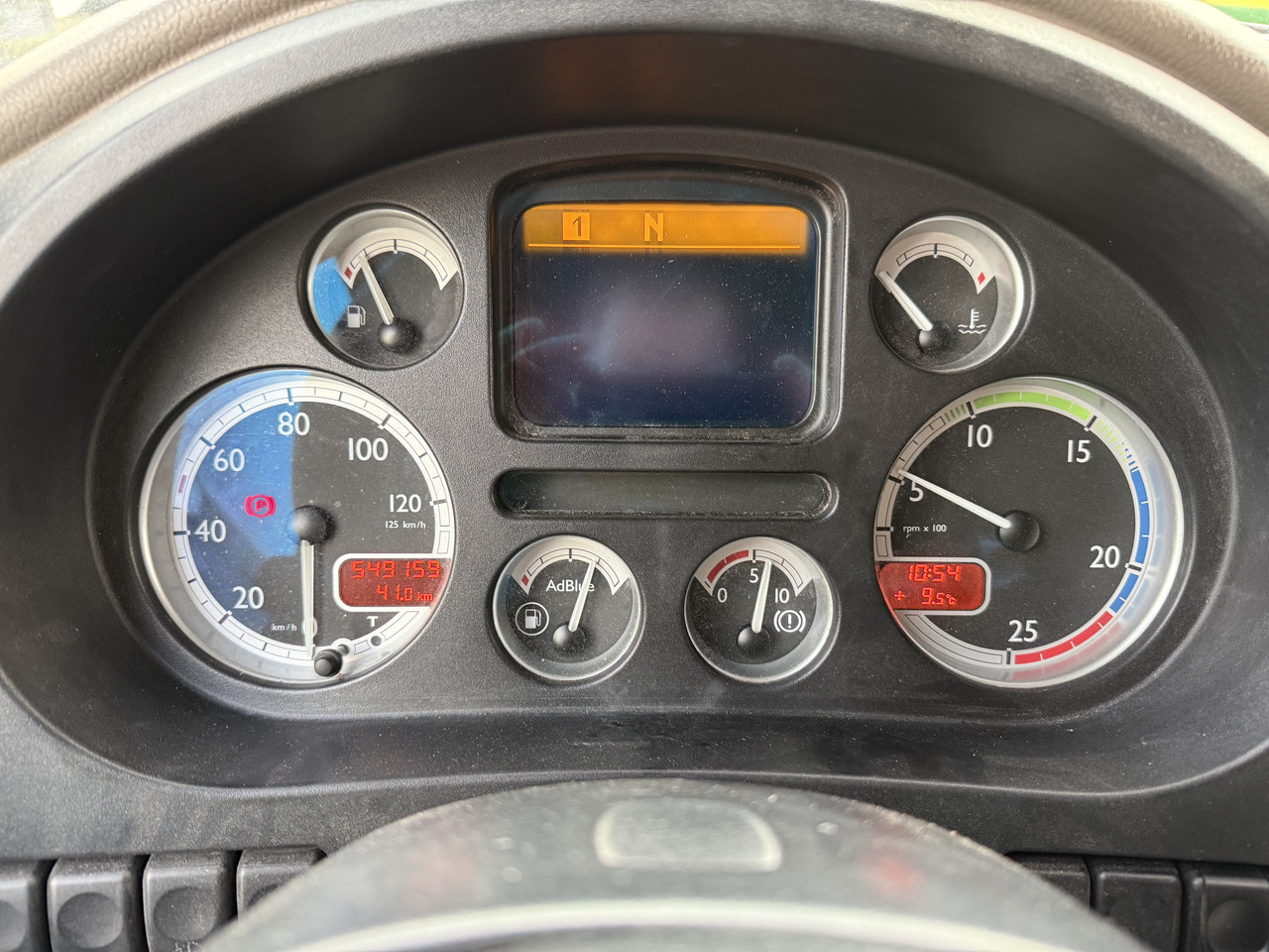 Daf XF105 460 4X2 Comfort Cab - Çekici: fotoğraf 5 Daf XF105 460 4X2 Comfort Cab - Çekici: fotoğraf 5