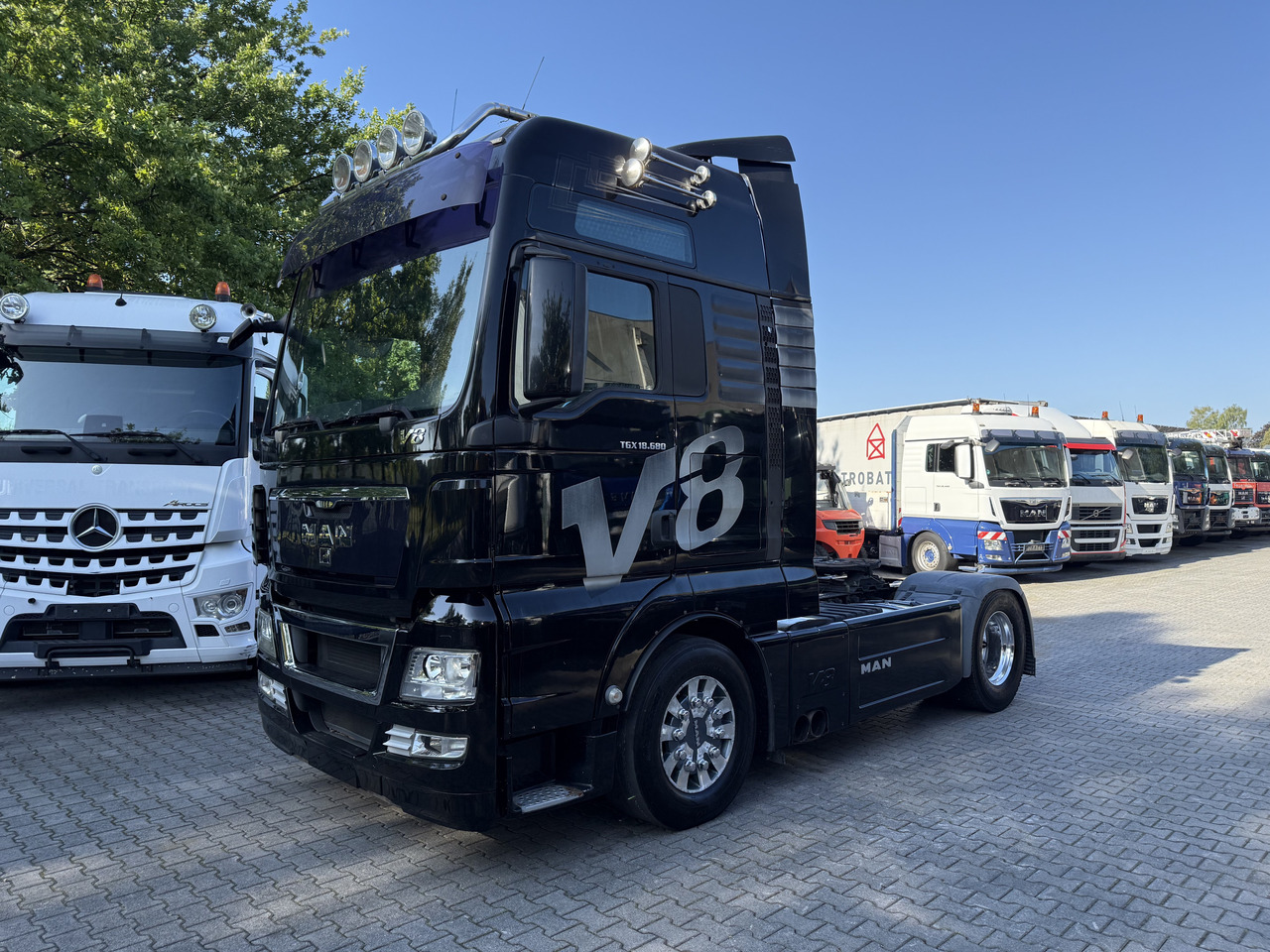 MAN TGX 18.680 4X2 BLS V8 - Çekici: fotoğraf 1 MAN TGX 18.680 4X2 BLS V8 - Çekici: fotoğraf 1