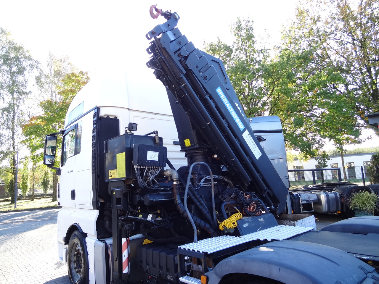 MAN TGX 33.480 6X4 Kran MKG 381 bis 20 Meter - Çekici: fotoğraf 5 MAN TGX 33.480 6X4 Kran MKG 381 bis 20 Meter - Çekici: fotoğraf 5