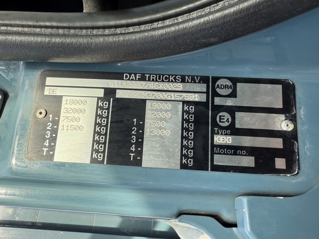 Daf CF320 Palfinger PK12001L Baustoffkran - Vinçli kamyon, Sal/ Açık kasa kamyon: fotoğraf 4 Daf CF320 Palfinger PK12001L Baustoffkran - Vinçli kamyon, Sal/ Açık kasa kamyon: fotoğraf 4