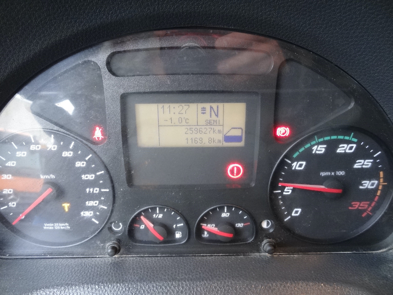 Iveco EuroCargo 120E25 Fassi F38 - Vinçli kamyon, Sal/ Açık kasa kamyon: fotoğraf 4 Iveco EuroCargo 120E25 Fassi F38 - Vinçli kamyon, Sal/ Açık kasa kamyon: fotoğraf 4