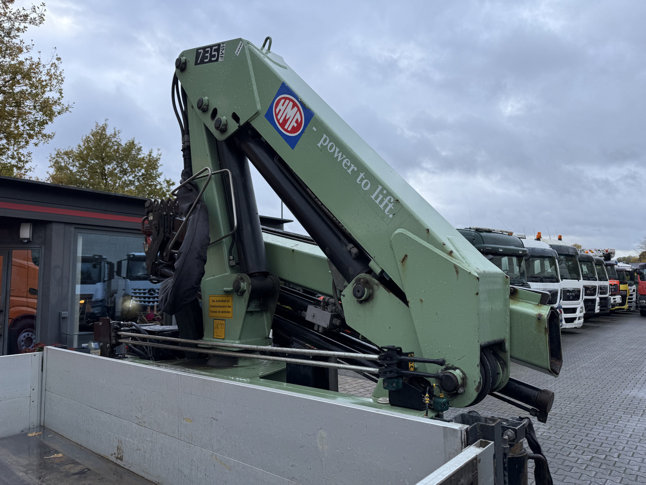 Iveco EuroCargo 80E22 Kran HMF 735 bis 15 Meter - Sal/ Açık kasa kamyon, Vinçli kamyon: fotoğraf 4 Iveco EuroCargo 80E22 Kran HMF 735 bis 15 Meter - Sal/ Açık kasa kamyon, Vinçli kamyon: fotoğraf 4