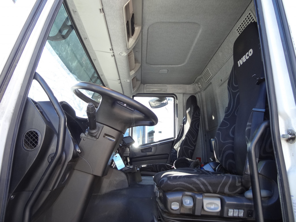 Iveco Stralis 420 6X2 Montagekran Fassi F335 28Meter - Vinçli kamyon, Sal/ Açık kasa kamyon: fotoğraf 5 Iveco Stralis 420 6X2 Montagekran Fassi F335 28Meter - Vinçli kamyon, Sal/ Açık kasa kamyon: fotoğraf 5