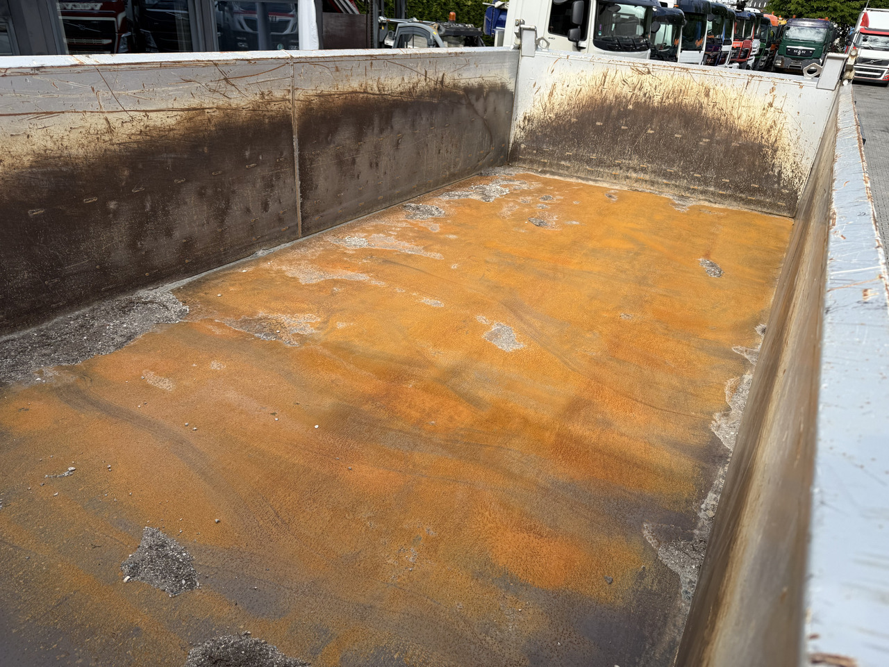 Iveco T-Way 510 / AT410T51 8X4 Meiller - Damperli kamyon: fotoğraf 4 Iveco T-Way 510 / AT410T51 8X4 Meiller - Damperli kamyon: fotoğraf 4