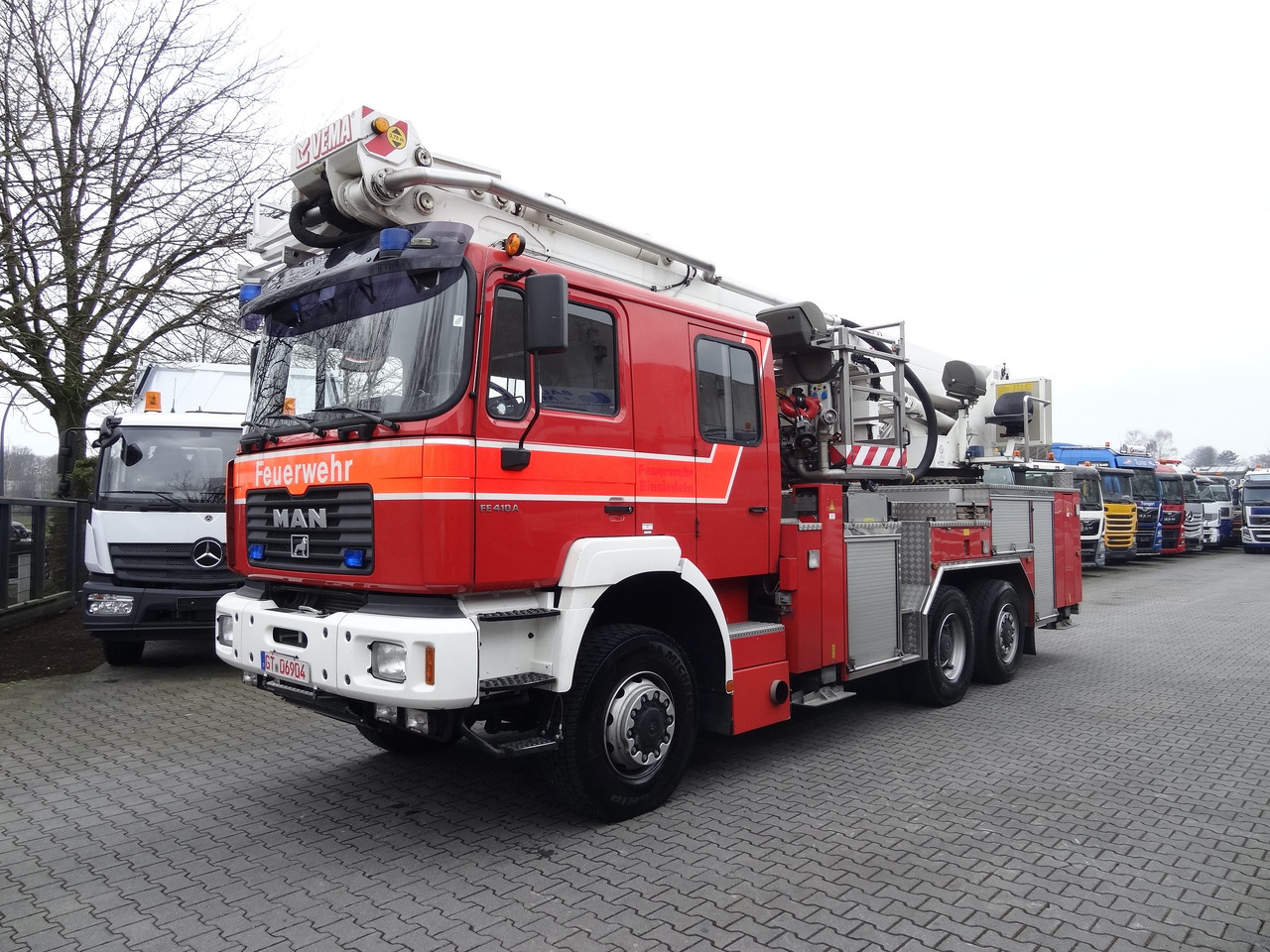 MAN FE 410 6X6 Feuerwehr Vema Lift 32 Meter - Araç üzerine platform: fotoğraf 1 MAN FE 410 6X6 Feuerwehr Vema Lift 32 Meter - Araç üzerine platform: fotoğraf 1