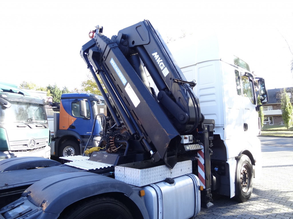 MAN TGX 33.480 6X4 Kran MKG 381 bis 20 Meter - Vinçli kamyon, Çekici: fotoğraf 4 MAN TGX 33.480 6X4 Kran MKG 381 bis 20 Meter - Vinçli kamyon, Çekici: fotoğraf 4