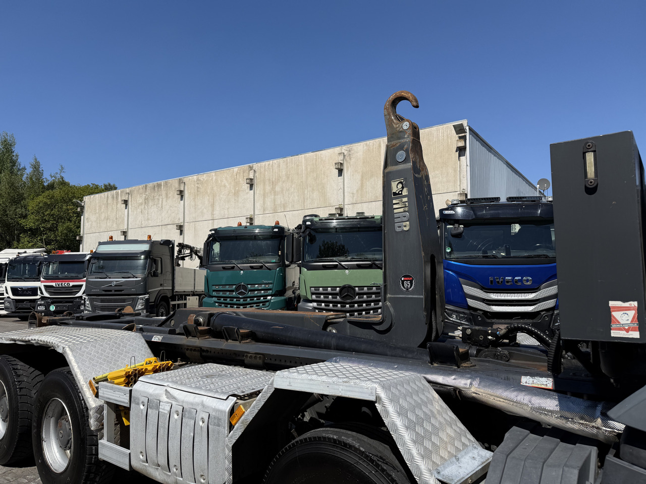 Mercedes-Benz Arocs 3245 K 8X4 Haken - Kancalı yükleyici kamyon: fotoğraf 2 Mercedes-Benz Arocs 3245 K 8X4 Haken - Kancalı yükleyici kamyon: fotoğraf 2