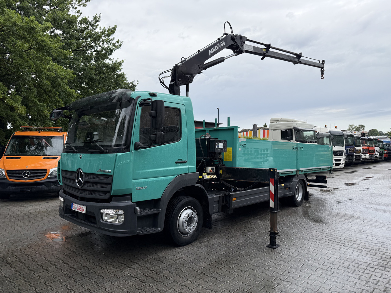 Mercedes-Benz Atego 1227 Kran MKG 96 - Sal/ Açık kasa kamyon, Vinçli kamyon: fotoğraf 1 Mercedes-Benz Atego 1227 Kran MKG 96 - Sal/ Açık kasa kamyon, Vinçli kamyon: fotoğraf 1