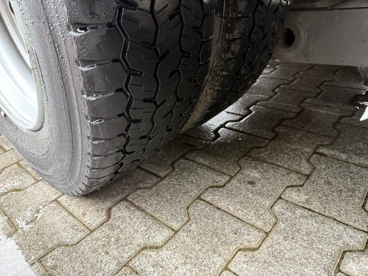 Mercedes-Benz Atego 1227 Kran MKG 96 - Sal/ Açık kasa kamyon, Vinçli kamyon: fotoğraf 3 Mercedes-Benz Atego 1227 Kran MKG 96 - Sal/ Açık kasa kamyon, Vinçli kamyon: fotoğraf 3