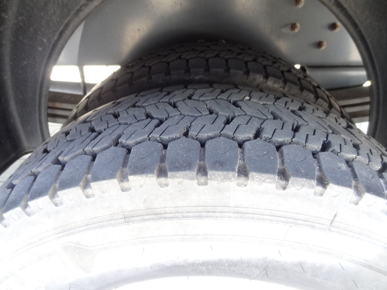 Renault D10.210 7m Koffer - Kapalı kasa kamyon: fotoğraf 2 Renault D10.210 7m Koffer - Kapalı kasa kamyon: fotoğraf 2