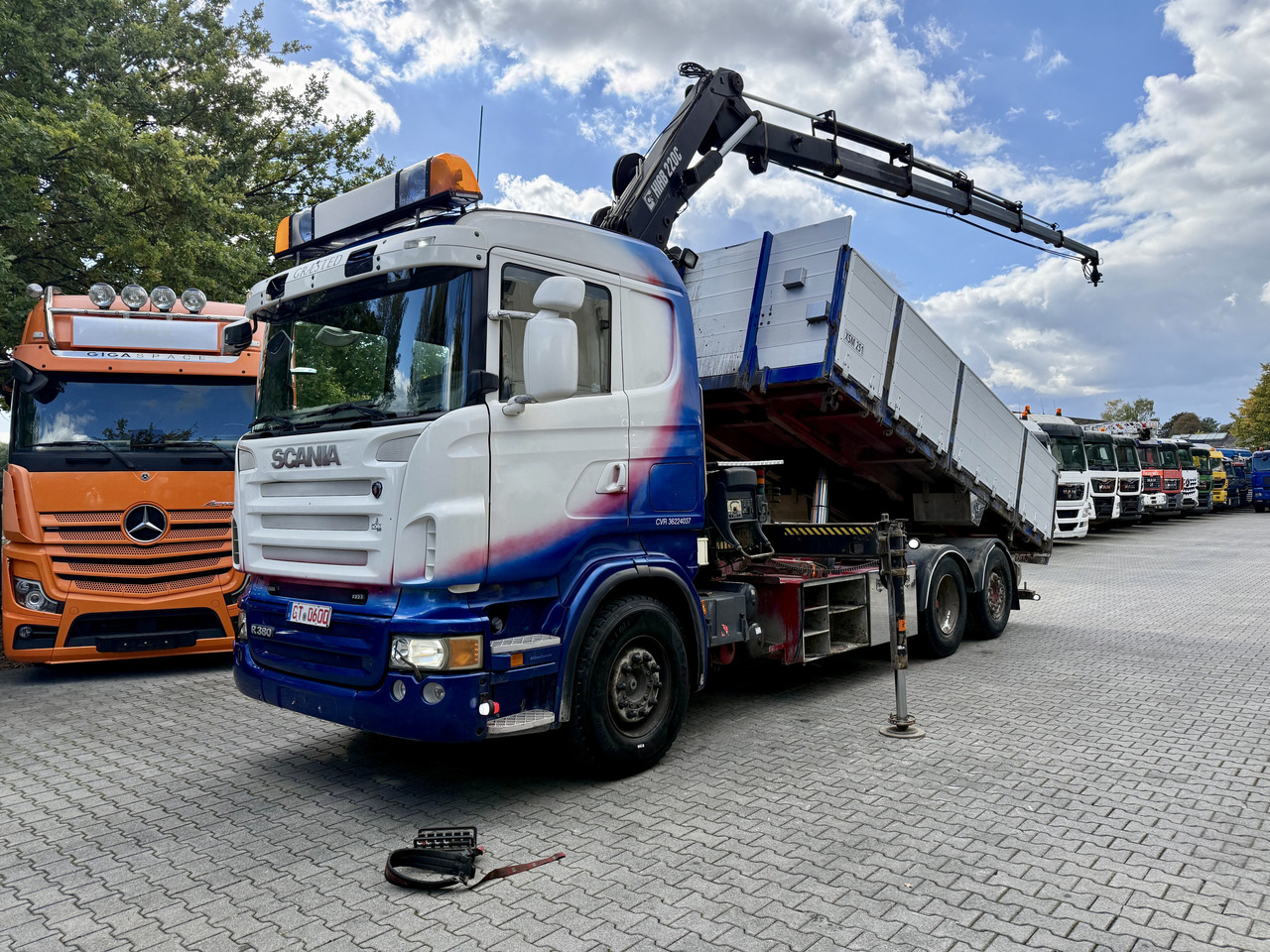 Scania R380 6X2*4 Kipper mit Kran HIAB 220 - Damperli kamyon, Vinçli kamyon: fotoğraf 1 Scania R380 6X2*4 Kipper mit Kran HIAB 220 - Damperli kamyon, Vinçli kamyon: fotoğraf 1