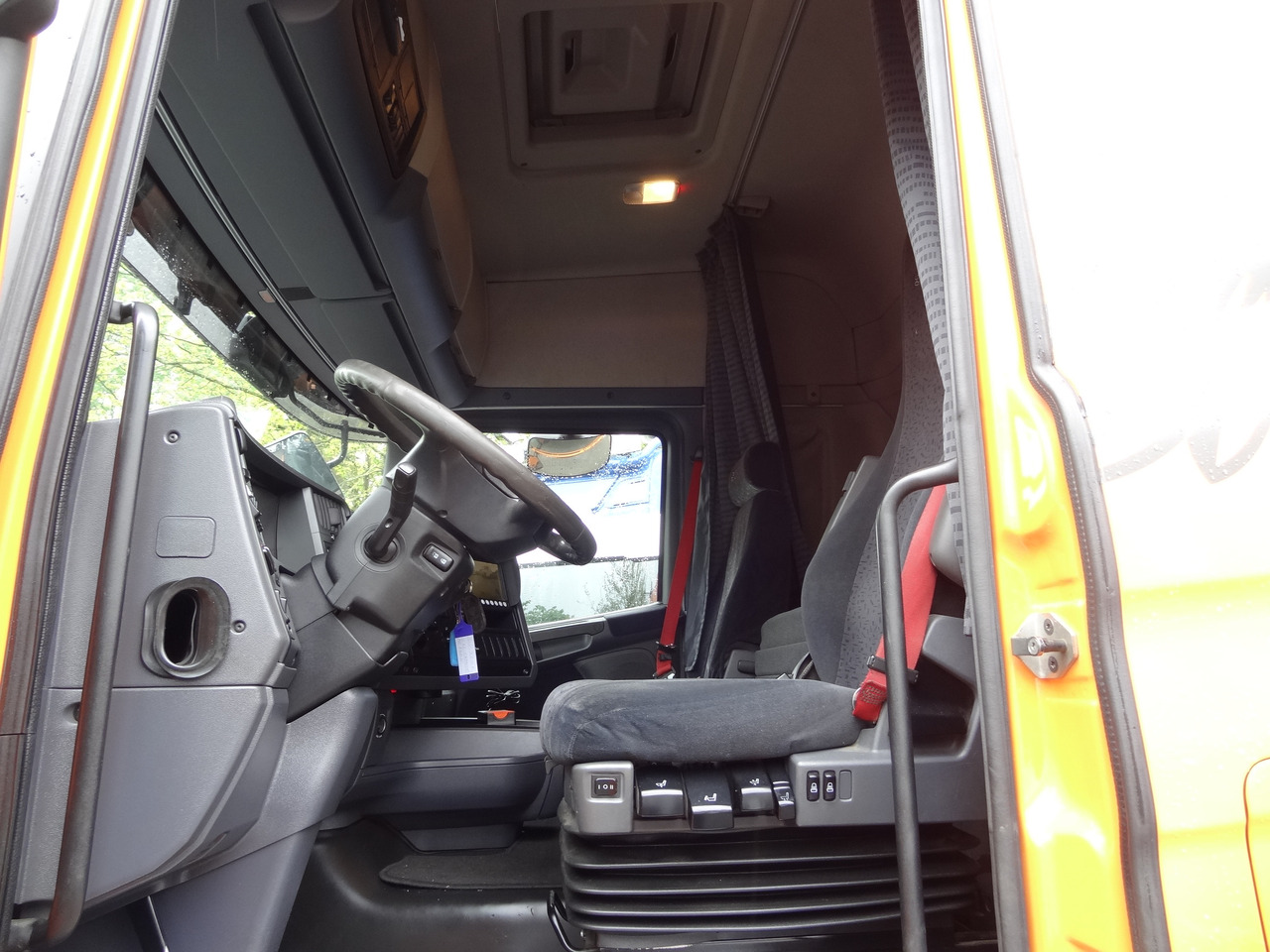 Scania R480 6X2*4 Kran Atlas 240 bis 20 Meter - Sal/ Açık kasa kamyon, Vinçli kamyon: fotoğraf 3 Scania R480 6X2*4 Kran Atlas 240 bis 20 Meter - Sal/ Açık kasa kamyon, Vinçli kamyon: fotoğraf 3