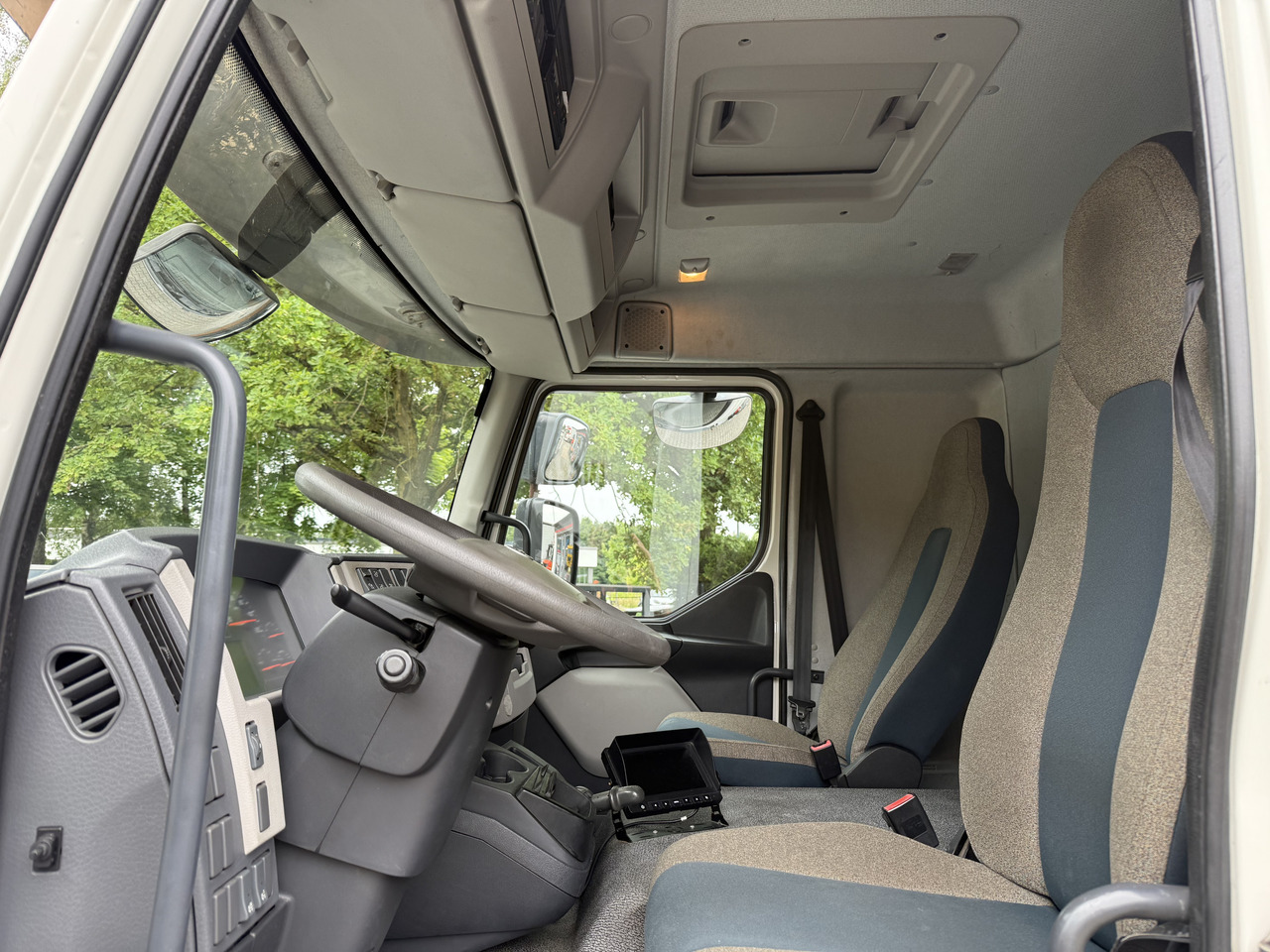 Volvo FL250.16 HMF 875 K3 - Sal/ Açık kasa kamyon, Vinçli kamyon: fotoğraf 4 Volvo FL250.16 HMF 875 K3 - Sal/ Açık kasa kamyon, Vinçli kamyon: fotoğraf 4