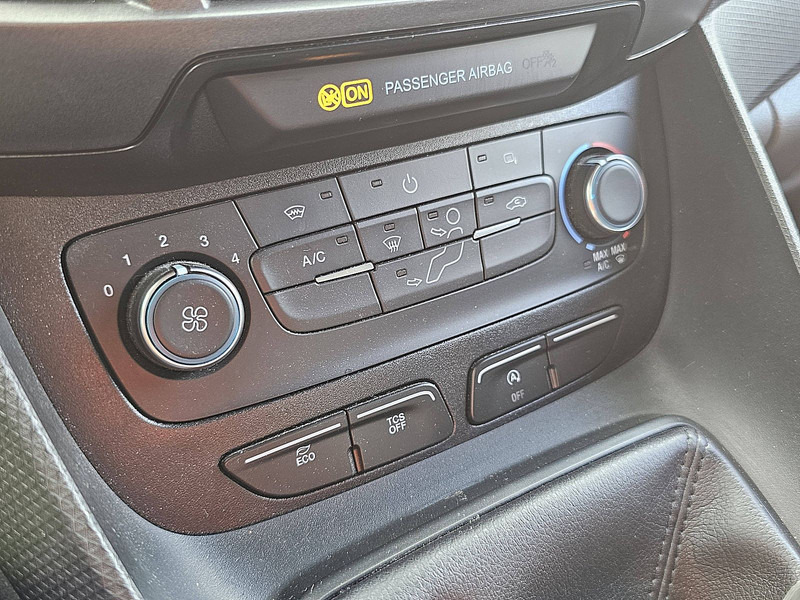 Kapalı kasa kamyonet Ford Transit Connect 1.5 L1 Navi 3-Zits Euro6: fotoğraf 10