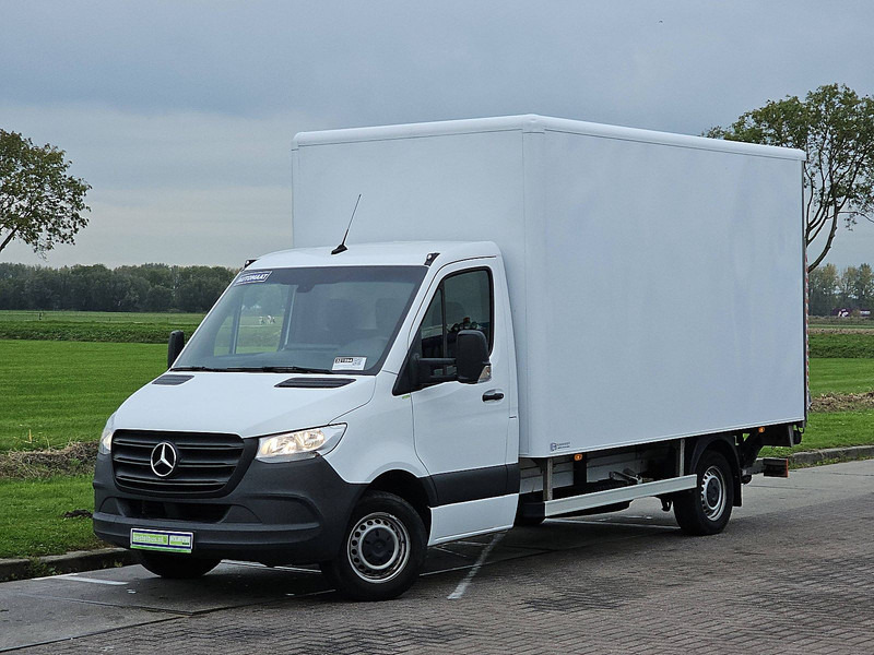 Mercedes-Benz Sprinter 315 Bakwagen Laadklep! - Kapalı kasa kamyonet: fotoğraf 2 Mercedes-Benz Sprinter 315 Bakwagen Laadklep! - Kapalı kasa kamyonet: fotoğraf 2