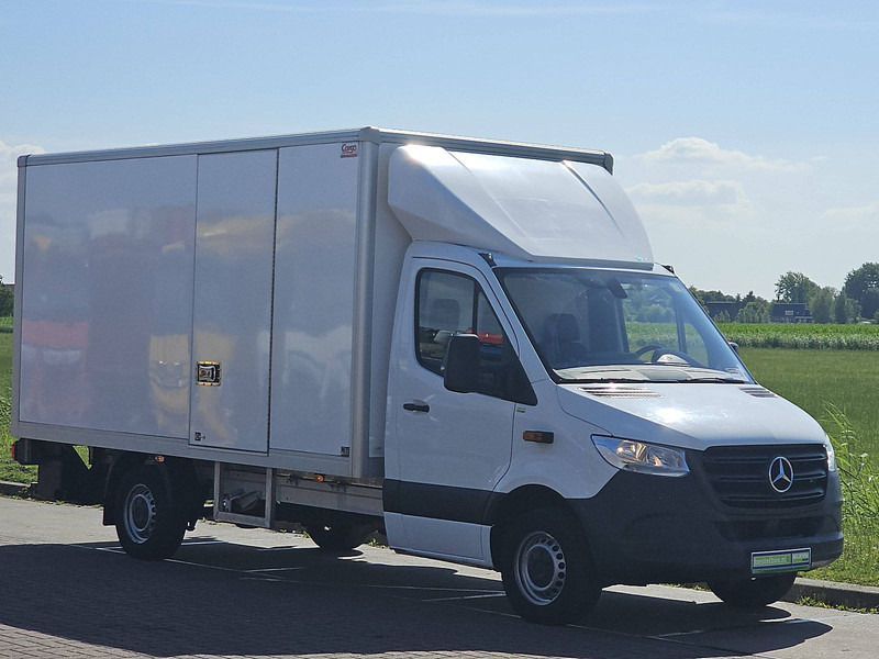 Mercedes-Benz Sprinter 317 Bakwagen Laadklep! - Kapalı kasa kamyonet: fotoğraf 5 Mercedes-Benz Sprinter 317 Bakwagen Laadklep! - Kapalı kasa kamyonet: fotoğraf 5