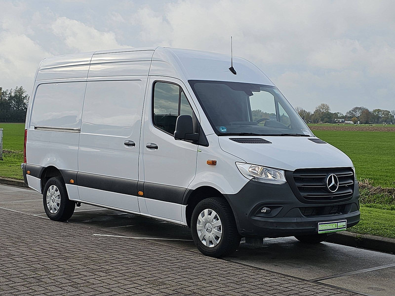 Mercedes-Benz Sprinter 317 L2H2 Mbux Navi RWD! - Panelvan: fotoğraf 5 Mercedes-Benz Sprinter 317 L2H2 Mbux Navi RWD! - Panelvan: fotoğraf 5