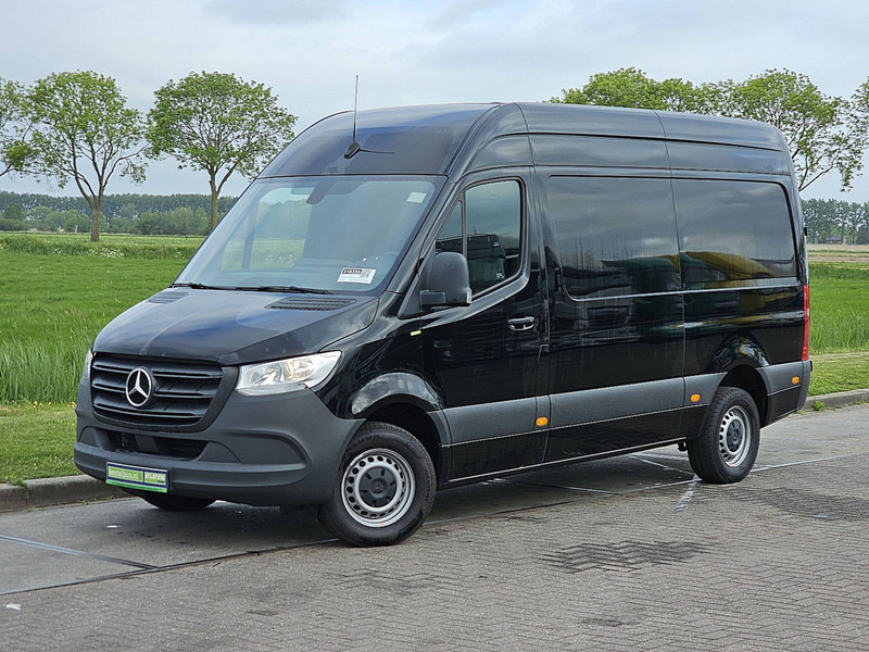 Mercedes-Benz Sprinter 317 L2H2 Navi Trekhaak! - Panelvan: fotoğraf 2 Mercedes-Benz Sprinter 317 L2H2 Navi Trekhaak! - Panelvan: fotoğraf 2