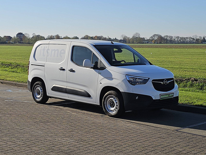 Opel Combo 1.6 D - Kapalı kasa kamyonet: fotoğraf 5 Opel Combo 1.6 D - Kapalı kasa kamyonet: fotoğraf 5