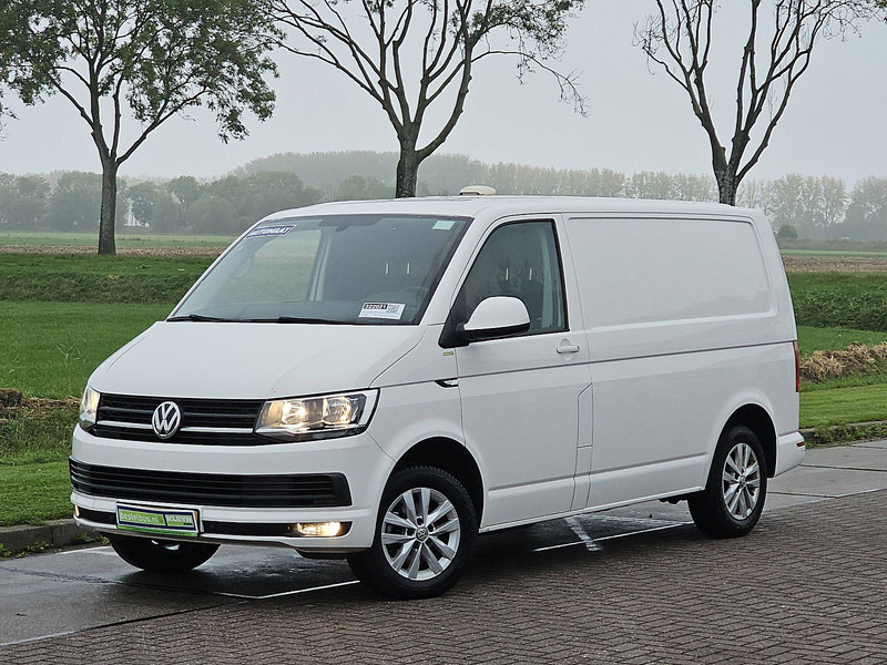 Volkswagen Transporter 2.0 TDI L1H1 Airco Euro6 NAP - Küçük panelvan: fotoğraf 2 Volkswagen Transporter 2.0 TDI L1H1 Airco Euro6 NAP - Küçük panelvan: fotoğraf 2