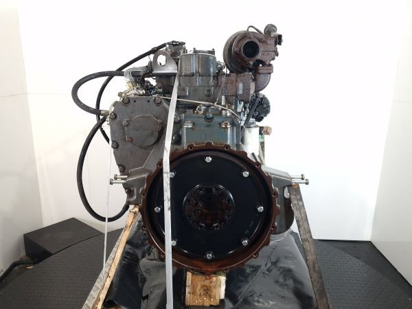 Iveco/Cummins F4BE0684A*D401 Engine (Plant) - Motor - İş makinaları: fotoğraf 2 Iveco/Cummins F4BE0684A*D401 Engine (Plant) - Motor - İş makinaları: fotoğraf 2