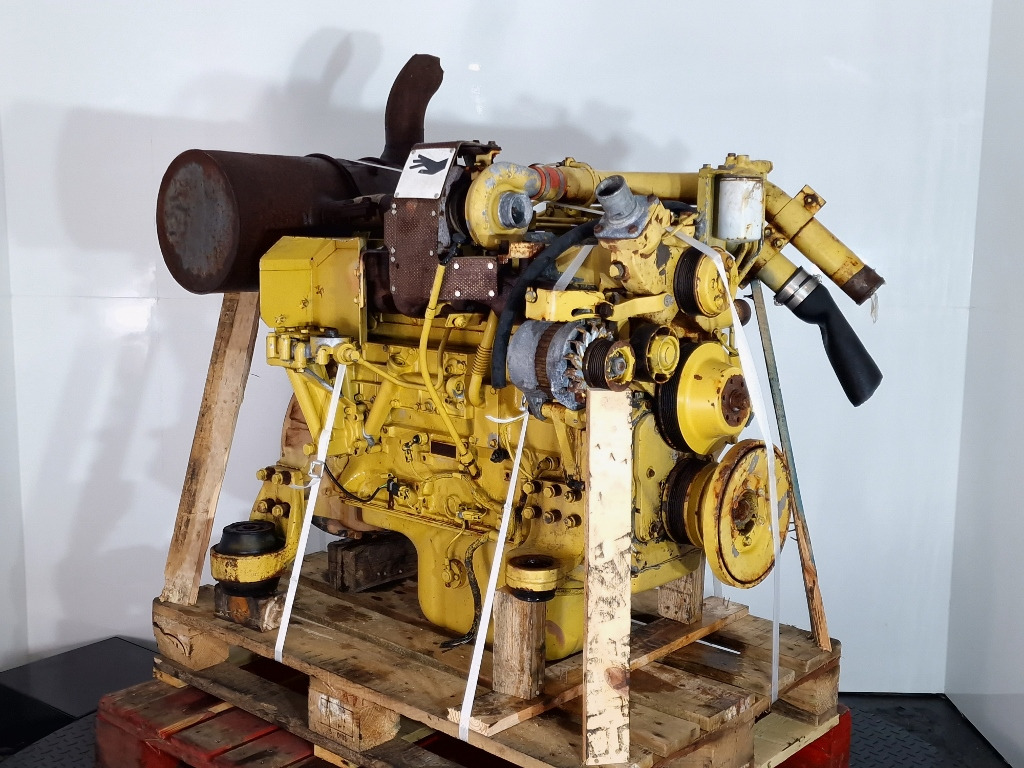 Komatsu SA6D95L-1 - Motor - İş makinaları: fotoğraf 4 Komatsu SA6D95L-1 - Motor - İş makinaları: fotoğraf 4