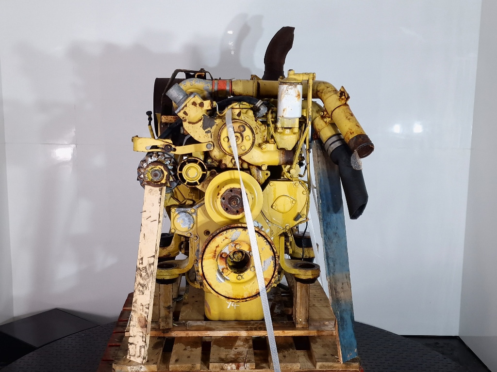 Komatsu SA6D95L-1 - Motor - İş makinaları: fotoğraf 5 Komatsu SA6D95L-1 - Motor - İş makinaları: fotoğraf 5
