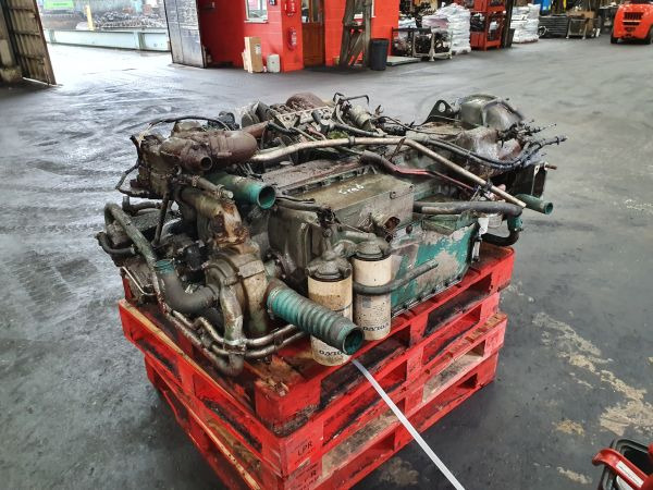 Volvo DH10 - Motor: fotoğraf 1 Volvo DH10 - Motor: fotoğraf 1