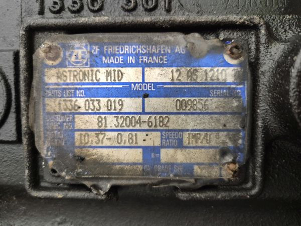 Vites kutusu ZF Astronic 12AS1210TO Gearbox: fotoğraf 11 Vites kutusu ZF Astronic 12AS1210TO Gearbox: fotoğraf 11