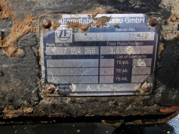 ZF Industrial/Hyundai 4WG-210 Gearbox - Vites kutusu: fotoğraf 2 ZF Industrial/Hyundai 4WG-210 Gearbox - Vites kutusu: fotoğraf 2