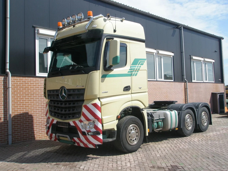 Mercedes-Benz Arocs 3351 3351 120 Ton - Çekici: fotoğraf 1 Mercedes-Benz Arocs 3351 3351 120 Ton - Çekici: fotoğraf 1