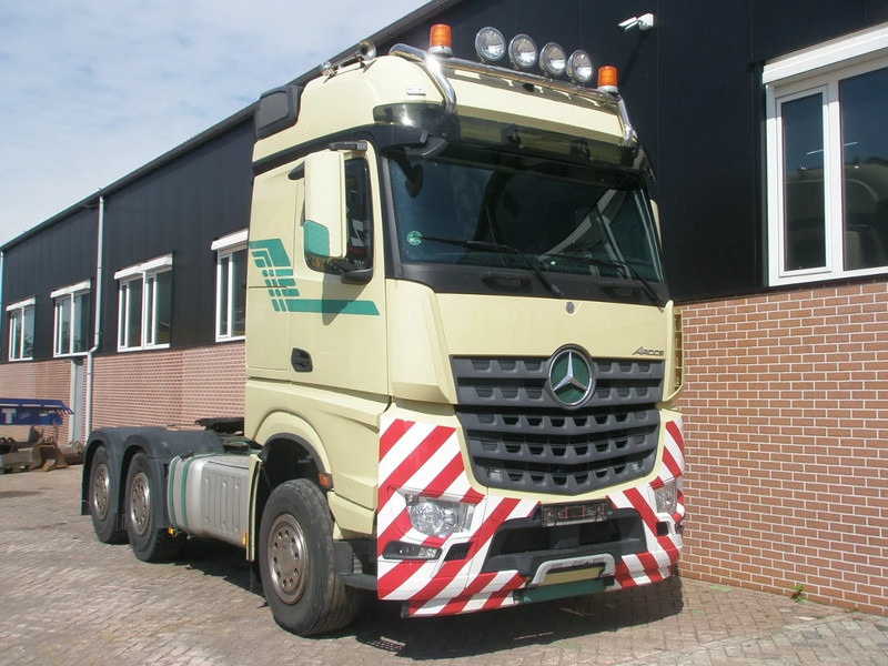 Mercedes-Benz Arocs 3351 3351 120 Ton - Çekici: fotoğraf 4 Mercedes-Benz Arocs 3351 3351 120 Ton - Çekici: fotoğraf 4