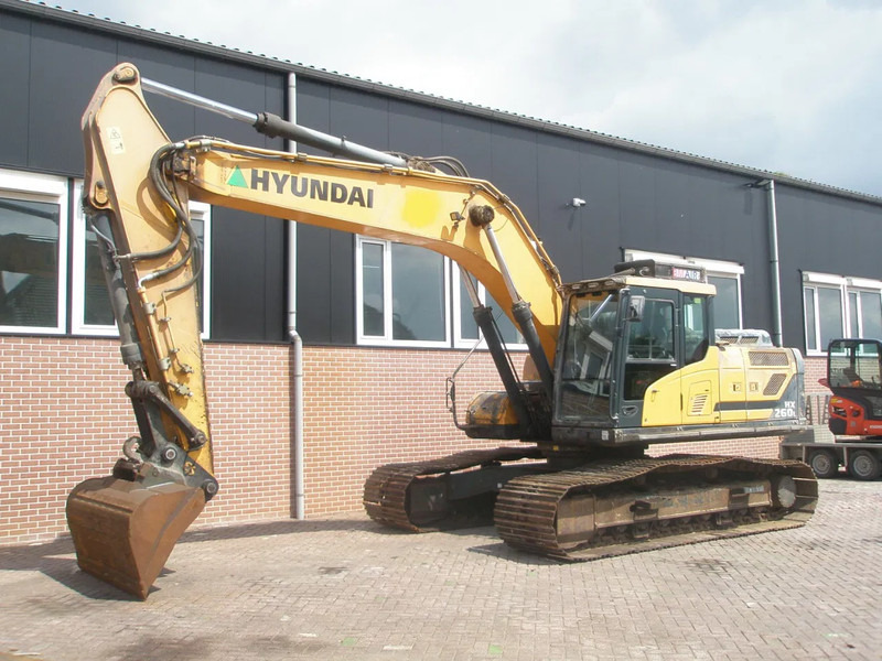 Hyundai HX260LC - Paletli ekskavatör: fotoğraf 1 Hyundai HX260LC - Paletli ekskavatör: fotoğraf 1