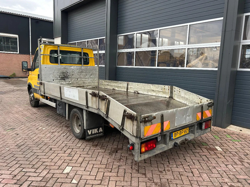 Iveco 50C13 - Araba taşıyıcı kamyon: fotoğraf 4 Iveco 50C13 - Araba taşıyıcı kamyon: fotoğraf 4