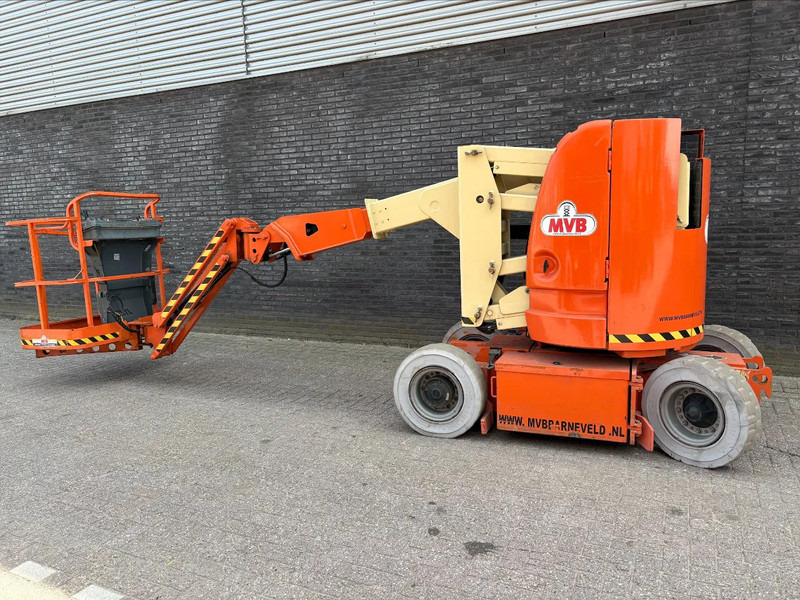 JLG E300AJP - Eklemli platform: fotoğraf 1 JLG E300AJP - Eklemli platform: fotoğraf 1