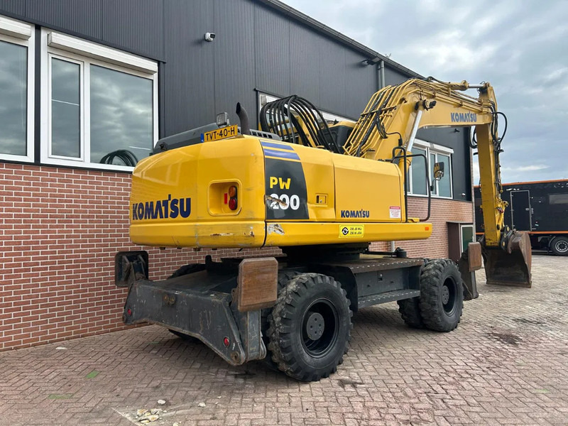 Komatsu PW200 - Tekerlekli ekskavatör: fotoğraf 4 Komatsu PW200 - Tekerlekli ekskavatör: fotoğraf 4