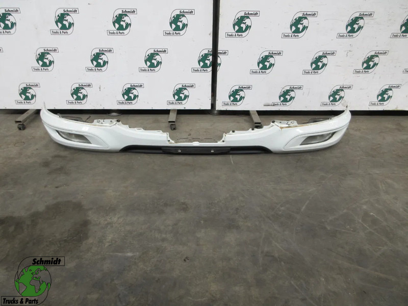 DAF 1876631 DAF CF 450 BUMPER MODEL 2021 EURO 6 NIEUWE EN GEBRUIKT - Tampon - Kamyon: fotoğraf 1 DAF 1876631 DAF CF 450 BUMPER MODEL 2021 EURO 6 NIEUWE EN GEBRUIKT - Tampon - Kamyon: fotoğraf 1