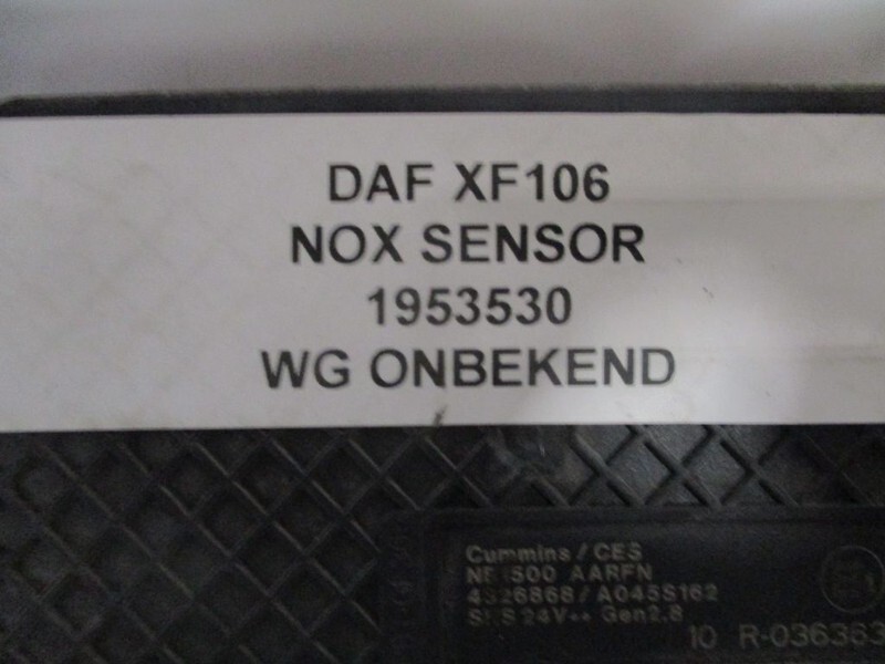 DAF XF 106 1953530 NOX SENSOR - Elektrik sistemi - Kamyon: fotoğraf 2 DAF XF 106 1953530 NOX SENSOR - Elektrik sistemi - Kamyon: fotoğraf 2