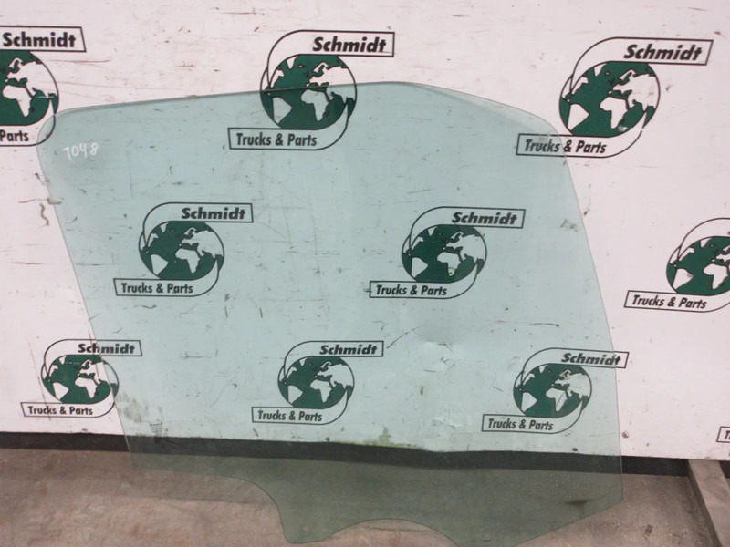 Volvo 84043040 DEUR RAAM VOLVO FM 330 EURO 6 MODEL 2023 LINKS - Kabin ve iç mekan - Kamyon: fotoğraf 3 Volvo 84043040 DEUR RAAM VOLVO FM 330 EURO 6 MODEL 2023 LINKS - Kabin ve iç mekan - Kamyon: fotoğraf 3