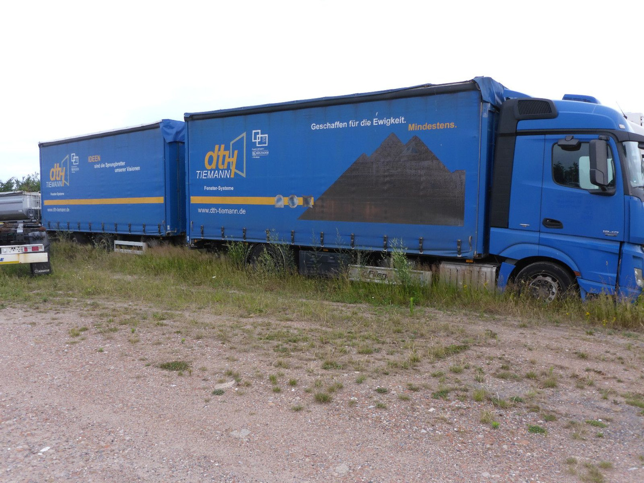 Mercedes-Benz 1840 Top Zustand 106 m3 Euro 6 + Anhänger - Tenteli kamyon: fotoğraf 3 Mercedes-Benz 1840 Top Zustand 106 m3 Euro 6 + Anhänger - Tenteli kamyon: fotoğraf 3