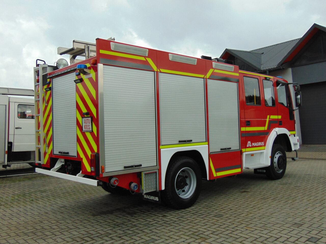 IVECO EuroFire 140E24 4x4 MAGIRUS - İtfaiye aracı: fotoğraf 4 IVECO EuroFire 140E24 4x4 MAGIRUS - İtfaiye aracı: fotoğraf 4