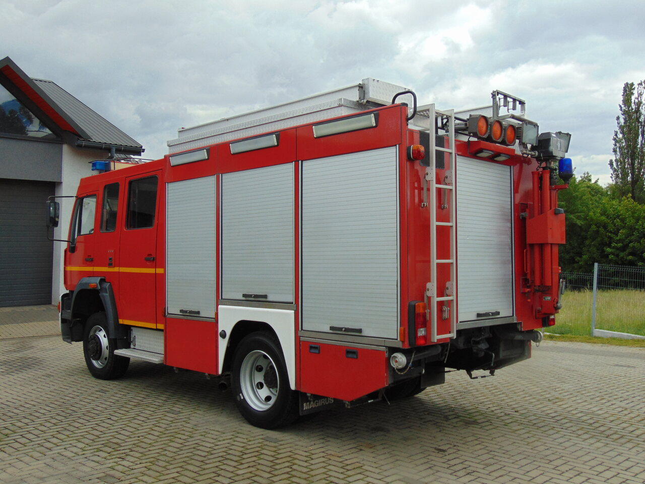 MAN LE14.260 4x4 MAGIRUS - İtfaiye aracı: fotoğraf 3 MAN LE14.260 4x4 MAGIRUS - İtfaiye aracı: fotoğraf 3