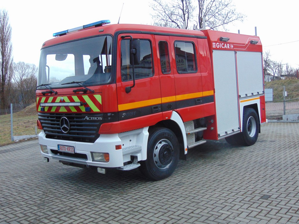 MERCEDES-BENZ Actros 2031 V8 GICAR - İtfaiye aracı: fotoğraf 1 MERCEDES-BENZ Actros 2031 V8 GICAR - İtfaiye aracı: fotoğraf 1