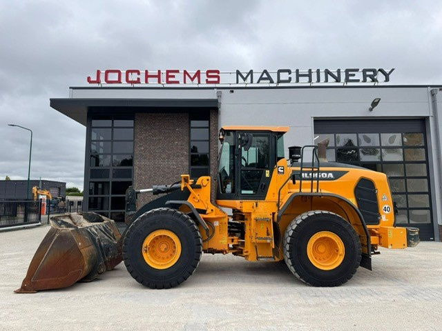 Hyundai HL960A - Tekerlekli yükleyici: fotoğraf 1 Hyundai HL960A - Tekerlekli yükleyici: fotoğraf 1