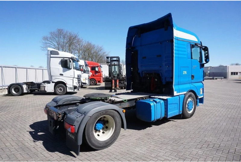 MAN TGX 18.400 / AUTOMATIC / DOUBLE TANK / ENGINE PROBLEMS / EURO-6 / 2016 - Çekici: fotoğraf 4 MAN TGX 18.400 / AUTOMATIC / DOUBLE TANK / ENGINE PROBLEMS / EURO-6 / 2016 - Çekici: fotoğraf 4