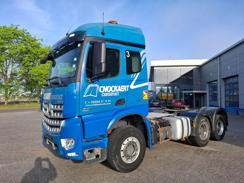 Mercedes-Benz Arocs 2851 / 6X4 / HYDRAULICS / BIG AXLE / ALCOA / AIRCO / AUTOMATIC / EURO-6 / 2015 - Çekici: fotoğraf 1 Mercedes-Benz Arocs 2851 / 6X4 / HYDRAULICS / BIG AXLE / ALCOA / AIRCO / AUTOMATIC / EURO-6 / 2015 - Çekici: fotoğraf 1