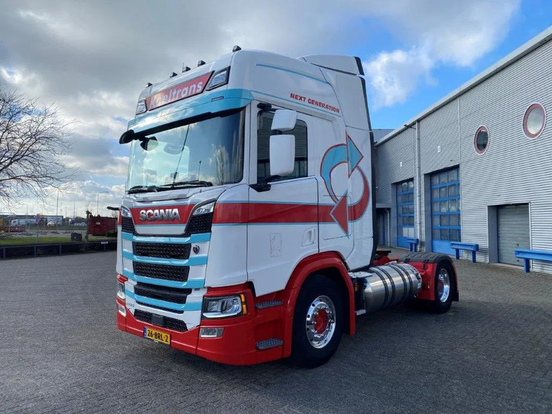 Scania NGS R410 / RETARDER / PARKCOOL / NL TRUCK / LNG / LEATHER / ALCOA / TUV:15-04-2025 / AUTOMATIC / EURO-6 / 2021 / 4X ON STOCK - Çekici: fotoğraf 1 Scania NGS R410 / RETARDER / PARKCOOL / NL TRUCK / LNG / LEATHER / ALCOA / TUV:15-04-2025 / AUTOMATIC / EURO-6 / 2021 / 4X ON STOCK - Çekici: fotoğraf 1