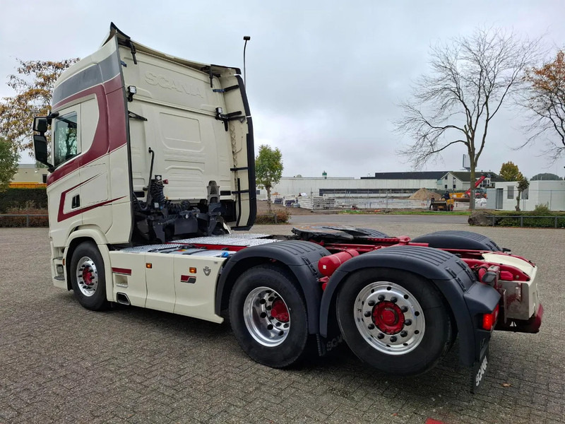 Scania NGS S650 V8 / RETARDER / 633397 KM / FULL-AIR / INLINER / FULL SPOILER / LEATHER / ALCOA / NAVI / FRIDGE / EURO-6 / 2020 - Çekici: fotoğraf 3 Scania NGS S650 V8 / RETARDER / 633397 KM / FULL-AIR / INLINER / FULL SPOILER / LEATHER / ALCOA / NAVI / FRIDGE / EURO-6 / 2020 - Çekici: fotoğraf 3
