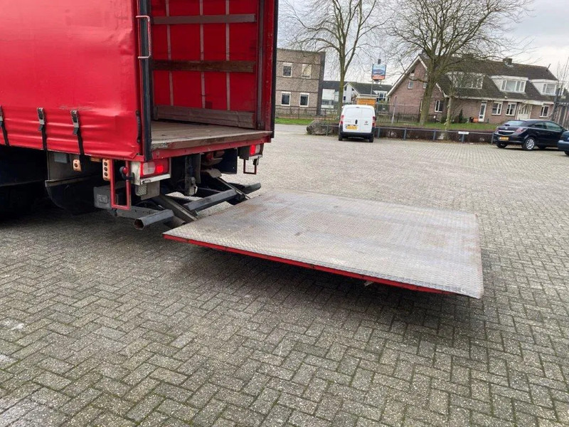 DAF CF400 / CURTAIN SAILS / BIG PLATFORM 2500 KG / DEB / NAVI / FULL-AIR / LWDS / ACC / AUTOMATIC / EURO-6 / 2015 - Kapalı kasa kamyon: fotoğraf 4 DAF CF400 / CURTAIN SAILS / BIG PLATFORM 2500 KG / DEB / NAVI / FULL-AIR / LWDS / ACC / AUTOMATIC / EURO-6 / 2015 - Kapalı kasa kamyon: fotoğraf 4